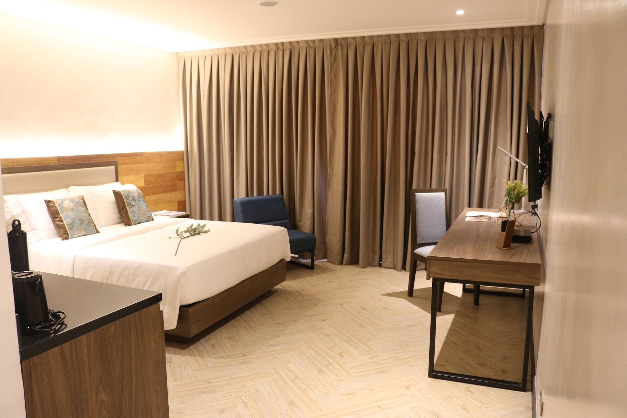 อะคาเซีย โฮเต็ล บาโกลอด Hotel บาโคลอด ภายนอก รูปภาพ